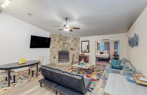 Thomas Drive House | Peace On The Beach House