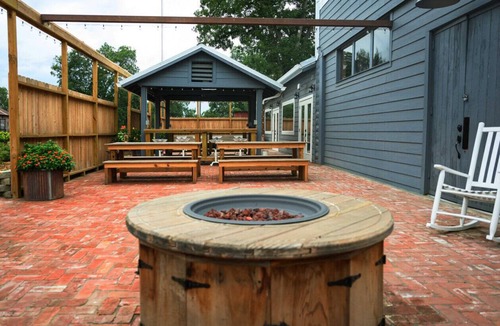 Lake Village Cabin | Peaceful cabin tucked in back of orchard with lake access