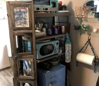 Bacliff House | Peaceful Cottage Escape with Private Porch & Nature Views in Bacliff, Texas