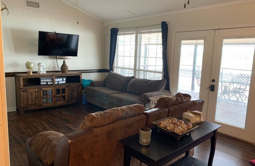 Concordia Parish House | Peaceful Getaway Camp