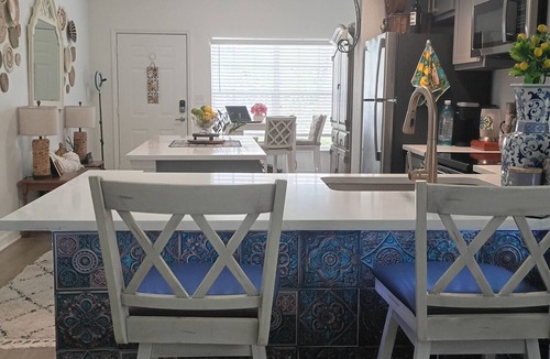 Palm Harbor House | Peaceful one bedroom Villa with Mediterranean decor