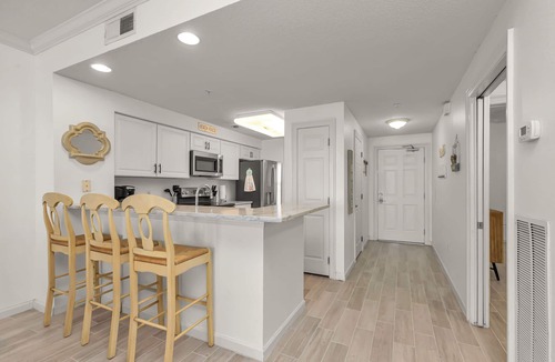 Navarre Beach Condo | Pearl 704 Sugar White Sand and Emerald Waters. Spectacular view
