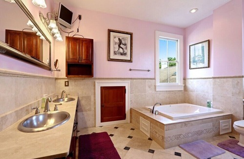 Treme Bed & Breakfast | Penelope's B&B in Treme/Orleans Suite