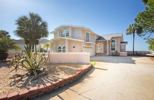 Gulf Breeze House | Pensacola Bay Dreams! Private pool!Bring your boat