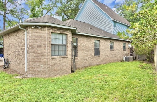 Northeast Pensacola House | Pensacola Beach Getaway Near Bay Bluffs Park & PNS