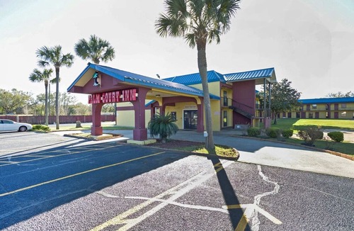 Northwest Pensacola Apartment | Pensacola FL | 2 Full Bed
