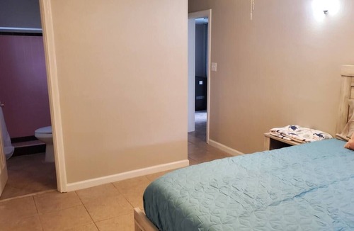 West Pensacola House | Pensacola Home 3 BR & 2 BA & Ping Pong table, kitchen & laundry, yard for Pets.