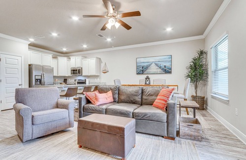 South Pensacola House | Pensacola Vacation Rental w/Community Pool!