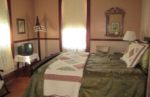 Downtown Bed & Breakfast | Pensacola Victorian Bed & Breakfast