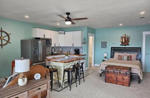 New Warrington Villa | Pensacola Waterfront Retreat