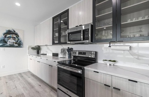 Gulfport Condo | Penthouse with 3000 sqft Rooftop Terrace, Oh MY!