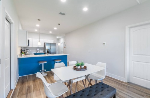 Ono Island House | Perdido Key Lime Bungalow | Dog Friendly | Private Pool | My Beach Getaways