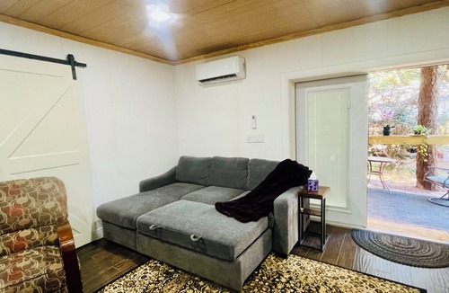 Fairhope Apartment | Perfect 1-bedroom Barndominium with AC in charming Summerdale/Fish River