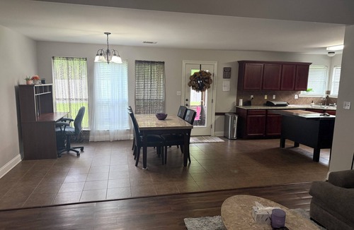 Tangipahoa Parish House | Perfect 3-bedroom house with 2-car garage,AC and heat in welcoming Ponchatoula