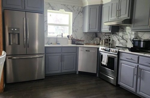 Zachary House | Perfect for a weekend, family gatherings, Parties, or extended stay!