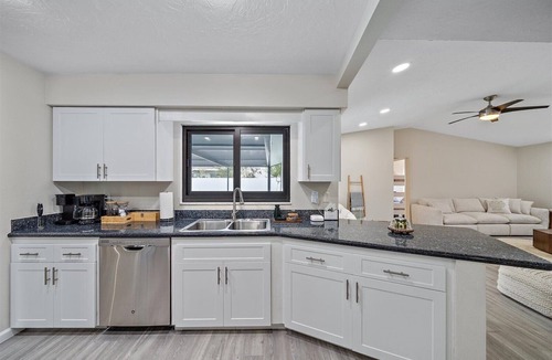 Whitfield House | Perfect Sarasota Getaway: Fully Renovated Heated Pool w no extra fee -Game Room!