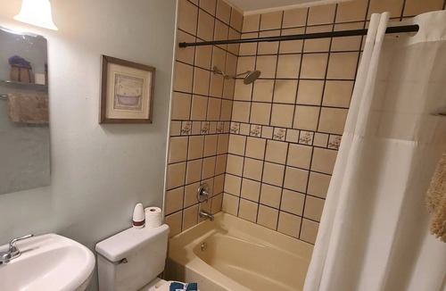 Lower Grand Lagoon House | Pet-Friendly Beach Bungalow 5 Minutes to the Beach