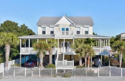 Gulfview Heights House | Pet friendly home w/Private Pool, Golf cart & south of 30A, close to beach