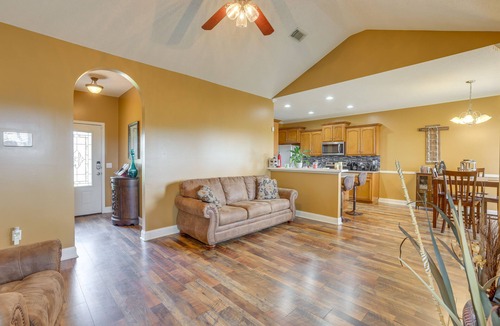 Moundville House | Pet-Friendly Home w/Fenced Backyard in Moundville