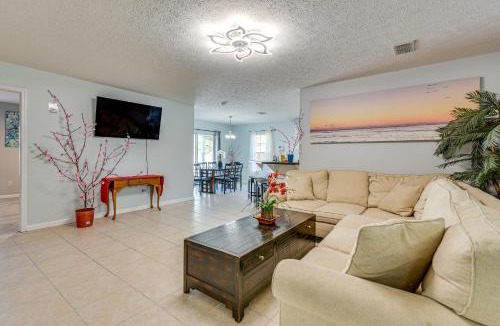 Inlet Beach Heights House | Pet-Friendly PCB Home with Hot Tub, Near Beaches!