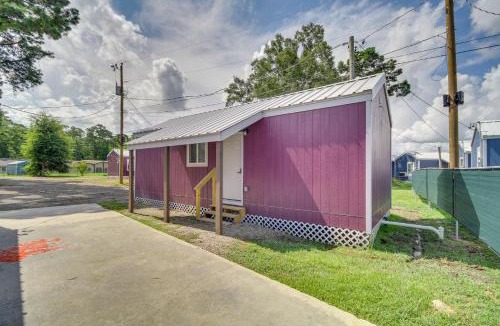 Picayune House | Picayune Tiny Home Rental ~ 11 Mi to Space Center!