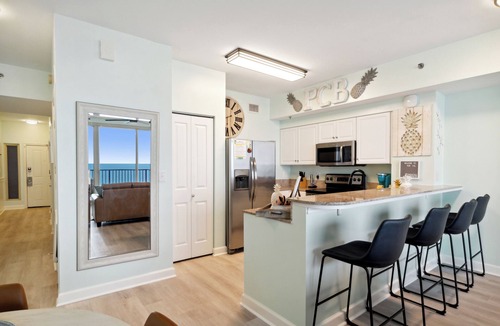 Panama City Beach Condo | Pineapple Paradise - Gulf Front 1BD + Bunk, 2BA, Sleeps 6 in Shores of Panama