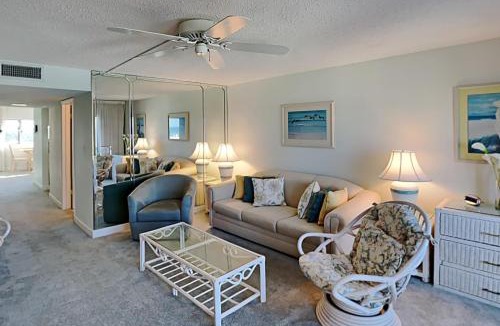 Sunnyside Apartment | Pinnacle Port a-738 - Sea Forever