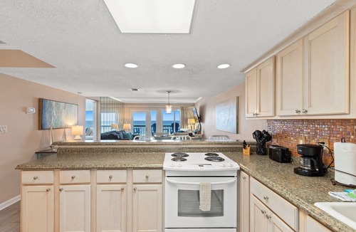 Sunnyside Condo | Pinnacle Port Vacation Rentals- C1 building, 2 bdr. 2 bath Gulf Front condo!