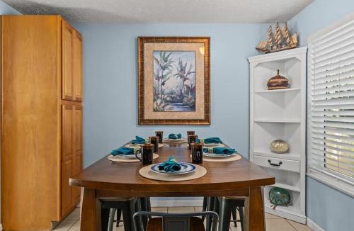 El Centro Beach House | Pirates Cove - Private Pool, Seasonal Hot Tub, Game Room, Close to Beach, Pets OK