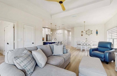 Rotonda Meadows Condo | Placida at Meadows & Villas; brand-new duplex, dogs OK, golf courses nearby