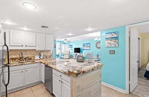 Holiday Isle Condo | Plan your next family vacation here! Great view on the beach from 514.