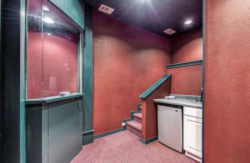 Plano Villa | Plano Luxury with Pool, Theater Room, & Game Room