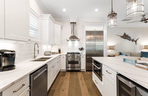 White's Gulfview House | Playing Hooky - Private Pool and Beach Access + Bikes