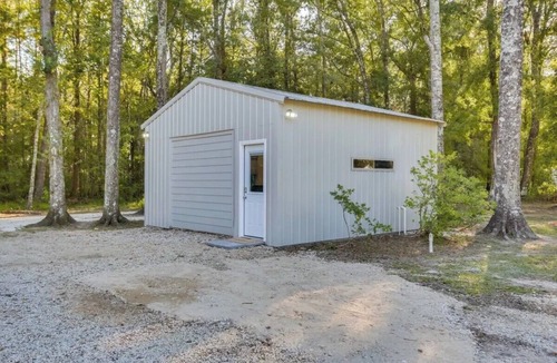 Robert House | Ponchatoula - Robert Oasis with Pool & Game Room