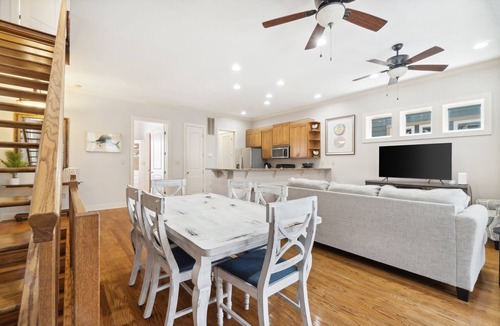 Crescent Beach House | POOL, 2 KING BEDS, 4 min Beach Walk, 2 Balconies