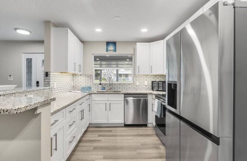 Titusville House | Pool 5BR/3BA Launchpad