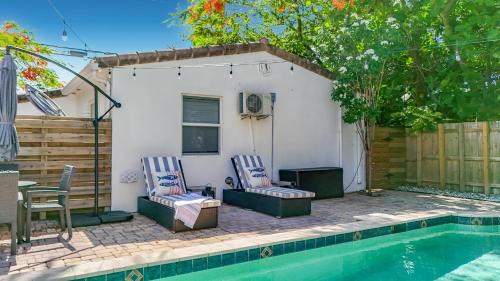 Croissant Park House | Pool House in Fort Lauderdale