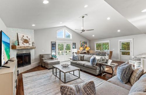 Seacrest House | Pool On 30A Gulf Views Balconies Luxury