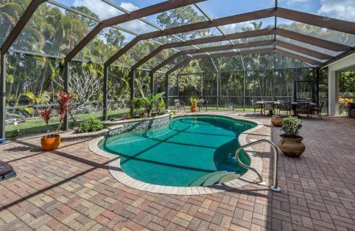 Naples House | Pool Paradise