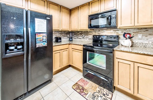 Fort Walton Beach - Destin Condo | Pool View~2 Masters~Lagoon Pool~FREE Seasonal Shuttle~2BR Palms Resort 11015