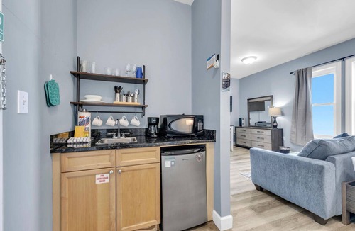 Seacrest Beach Apartment | 🐟Pools-Walk2Beach-Village of South Walton B377-G