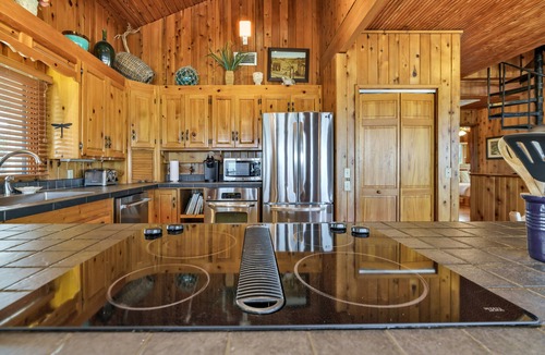 Treasure Beach Village House | Porpoise in Mind; 3 BR SGI Home- Sleeps 12, Beachfront, Pet Friendly!