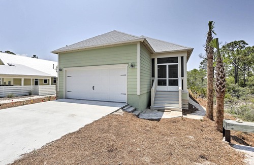 Port St. Joe Cottage | Port St Joe Beach House w/Pool Access!