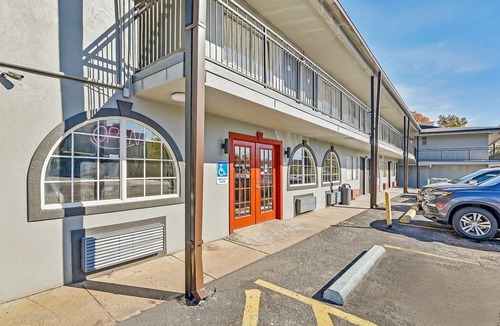 Shreveport Apartment | Premium 2 Full Bed Smoking