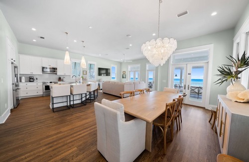 Sunnyside House | Premium Gulf Front Home! New Remodel. Now with Beach Service Included!
