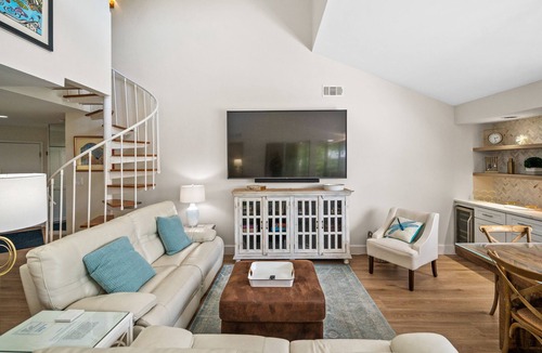 Miramar Beach Cottage | PRICES LOWERED! 3 bed 3 bath cottage-remodeled-BEACH-POOL-TENNIS-Pickleball