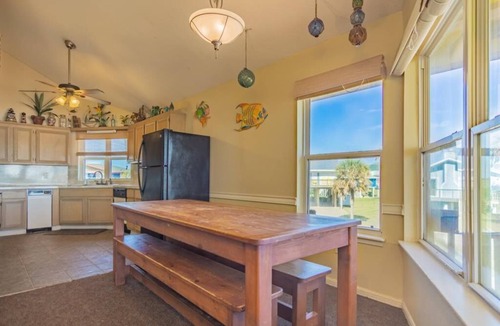 Bermuda Beach House | Prime Beachfront Home.Close to All Galveston Has to Offer!