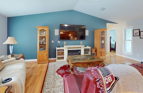 Callaway House | Prime home with private pool, firepit, & home office - dog-friendly