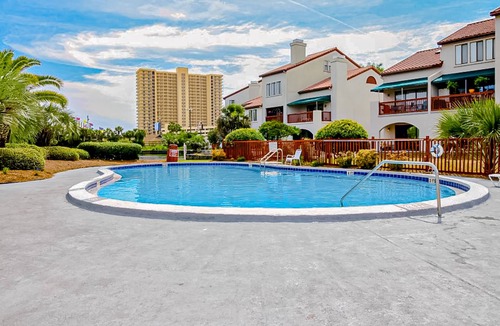 Gulf Lagoon Beach Apartment | Pristine water front condo with sauna, pool, tennis court & WiFi