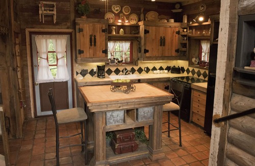 Cumby House | Privacy and Seclusion - House in Private Nature Preserve, Dragon Ranch